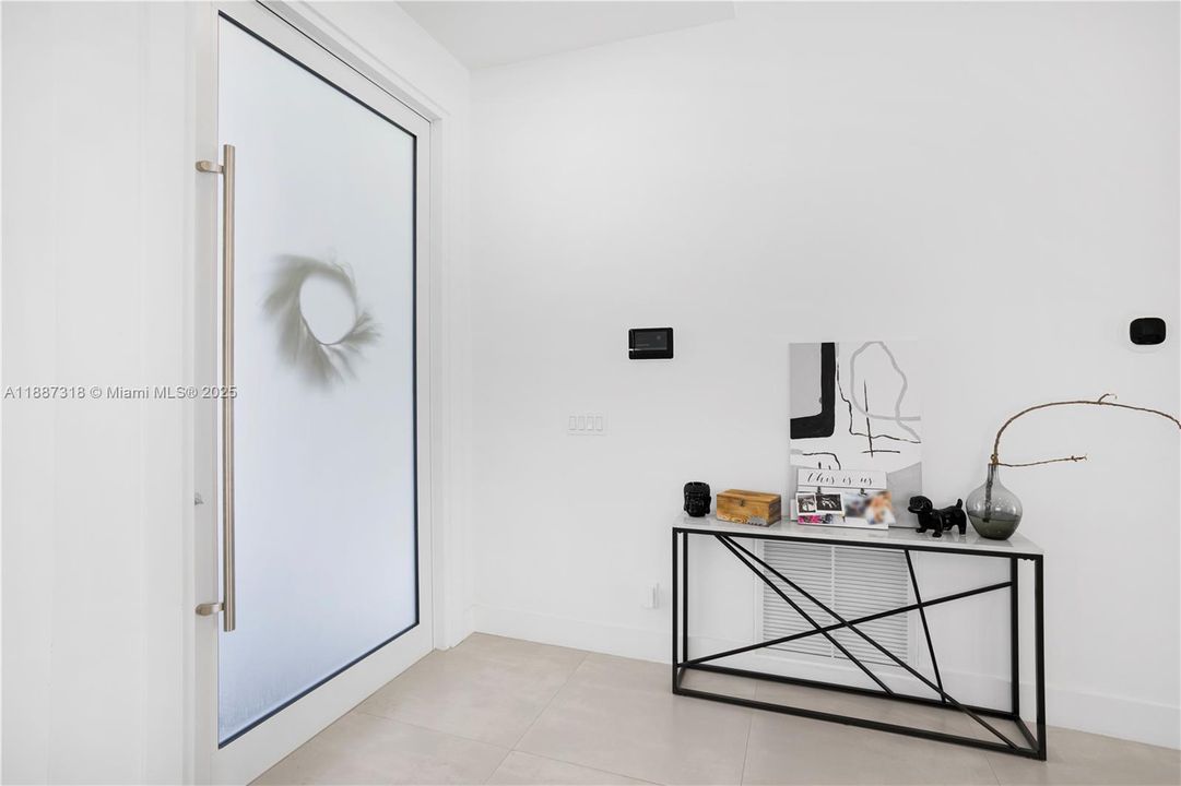 Недавно арендовано: $3,950 (3 спален, 2 ванн, 1731 Квадратных фут)