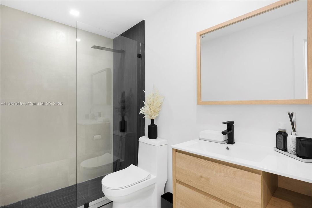 Недавно арендовано: $3,950 (3 спален, 2 ванн, 1731 Квадратных фут)