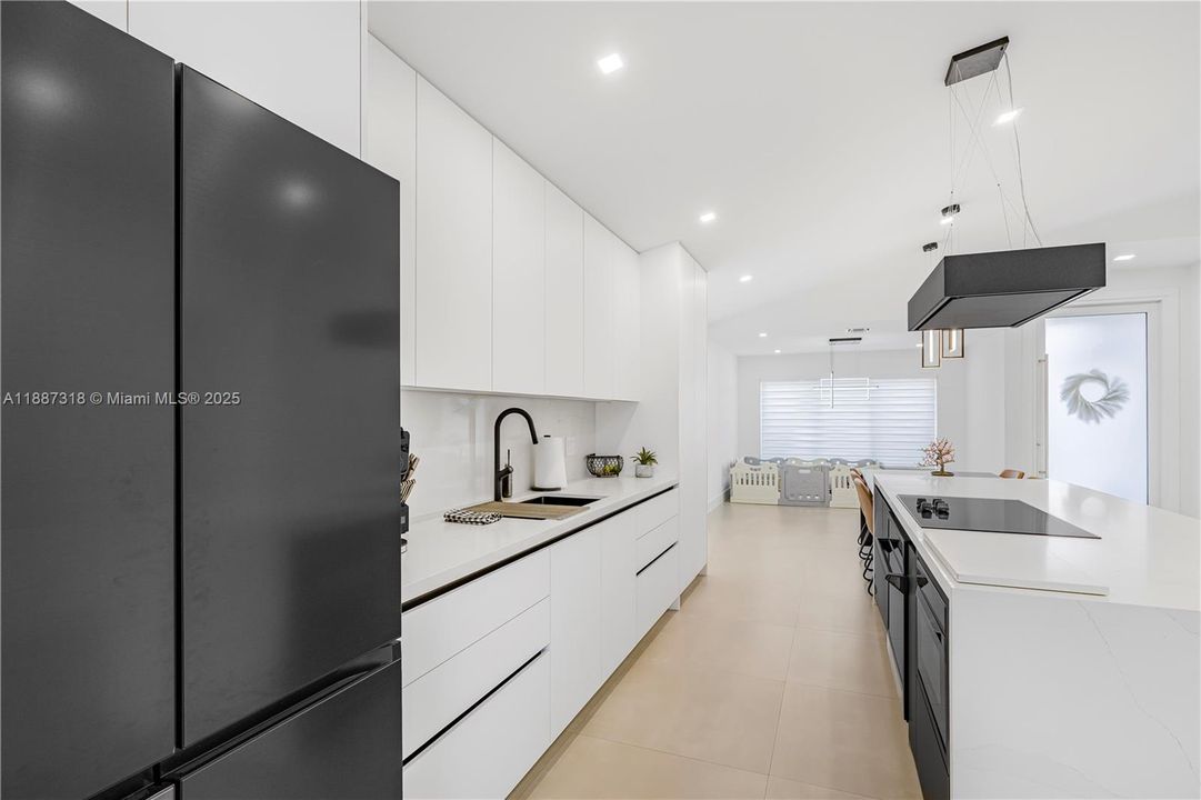 Недавно арендовано: $3,950 (3 спален, 2 ванн, 1731 Квадратных фут)