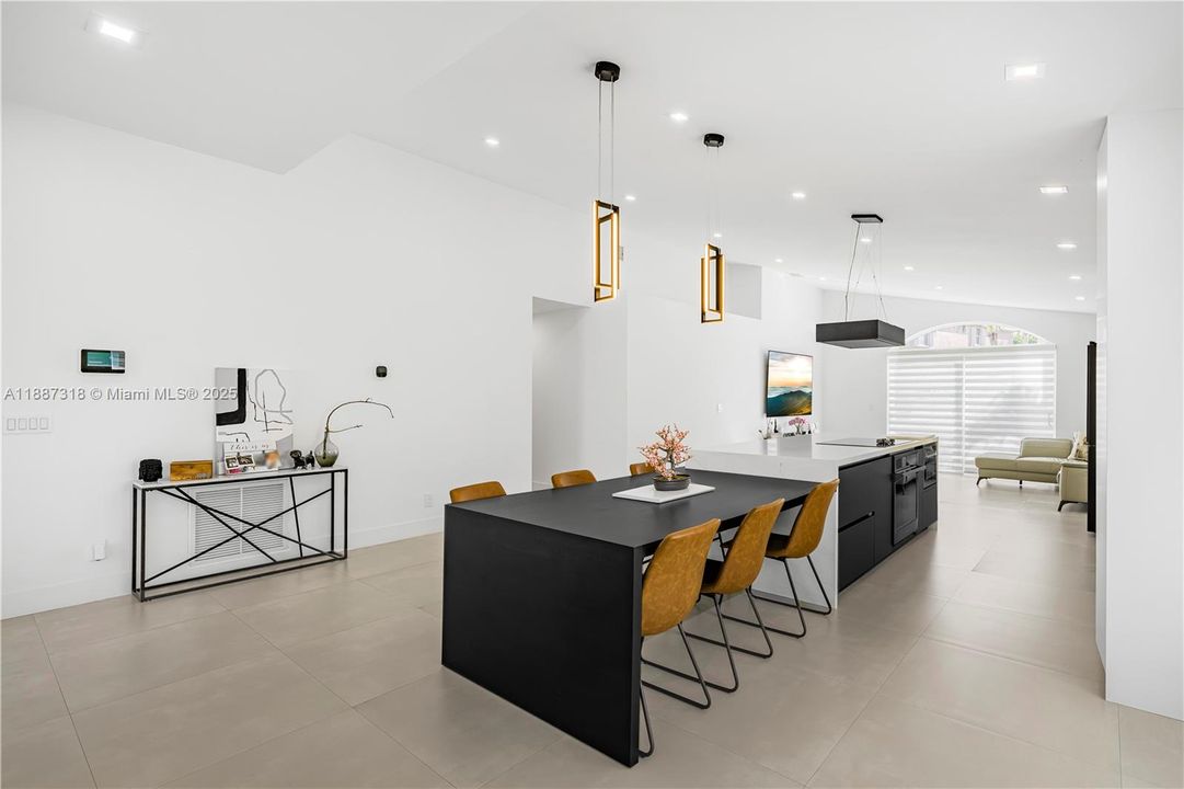 Недавно арендовано: $3,950 (3 спален, 2 ванн, 1731 Квадратных фут)