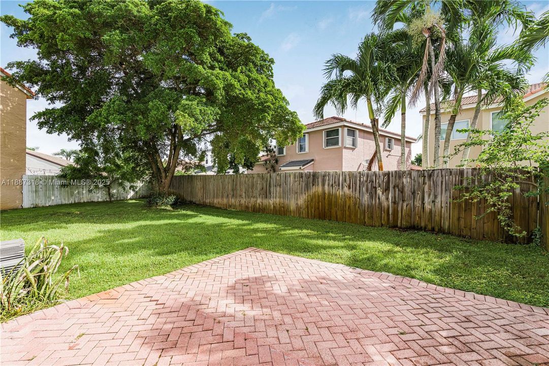 Недавно арендовано: $3,950 (3 спален, 2 ванн, 1731 Квадратных фут)