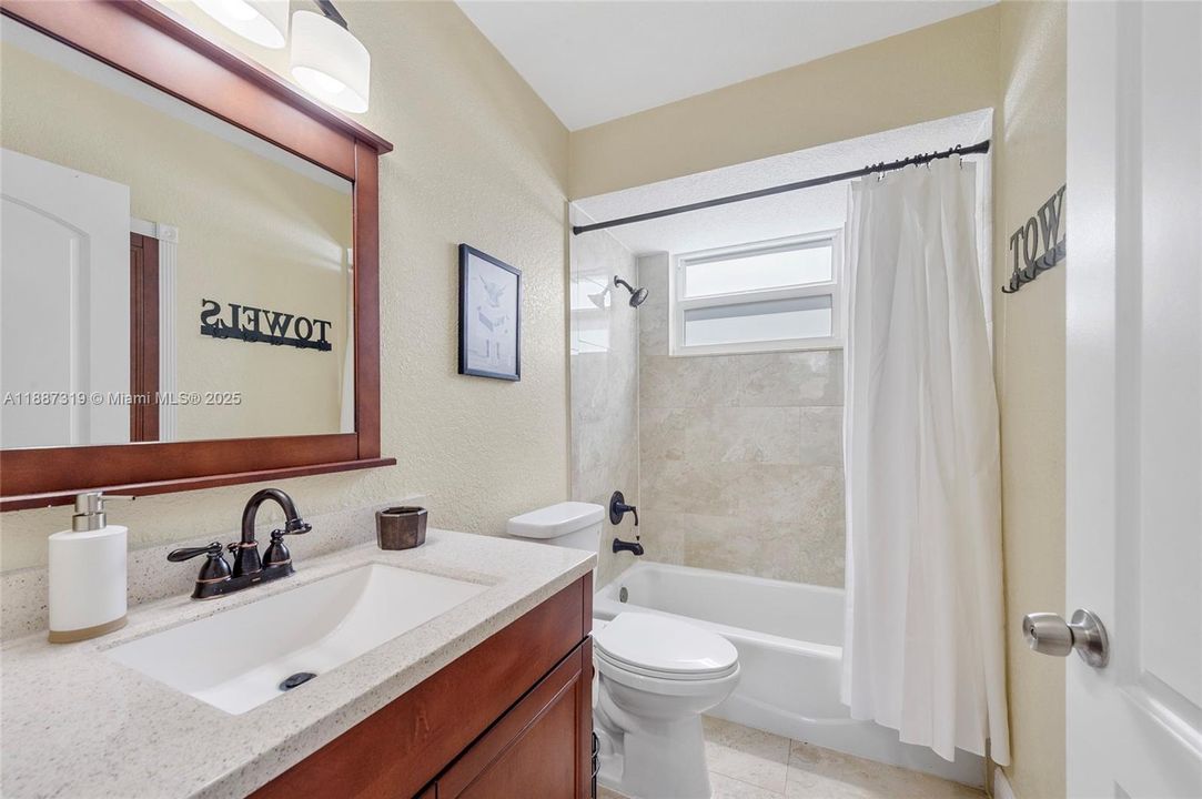 Active With Contract: $639,000 (4 beds, 2 baths, 2142 Square Feet)