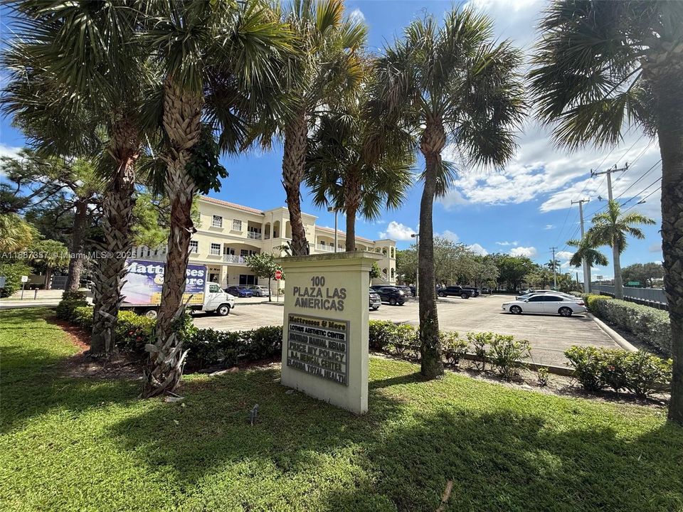 待售: $350,000 (0 贝兹, 0 浴室, 0 平方英尺)