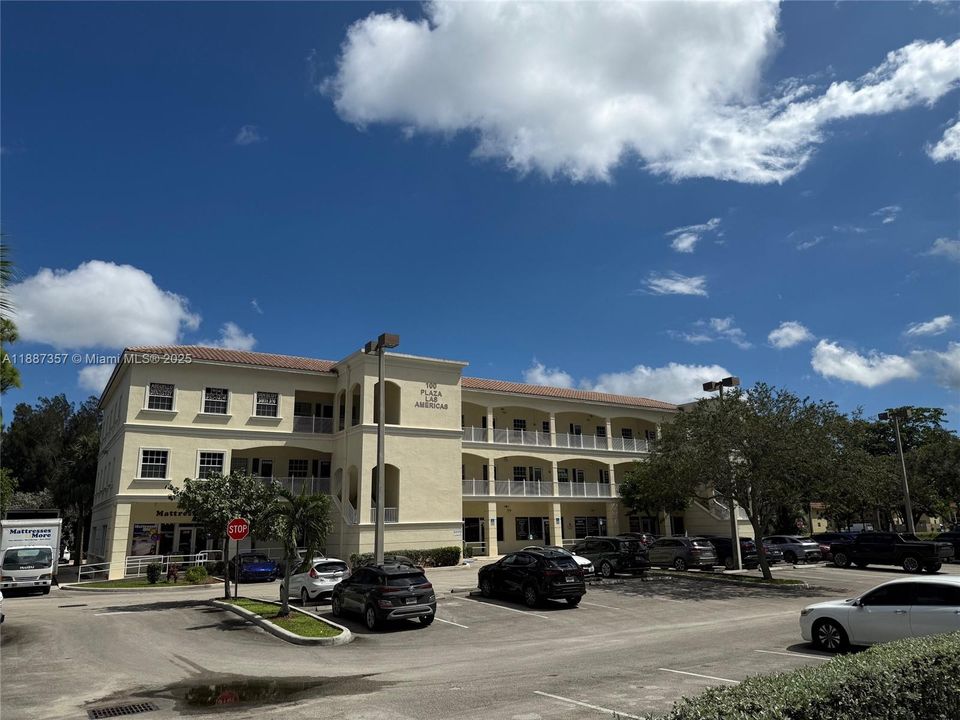 待售: $350,000 (0 贝兹, 0 浴室, 0 平方英尺)