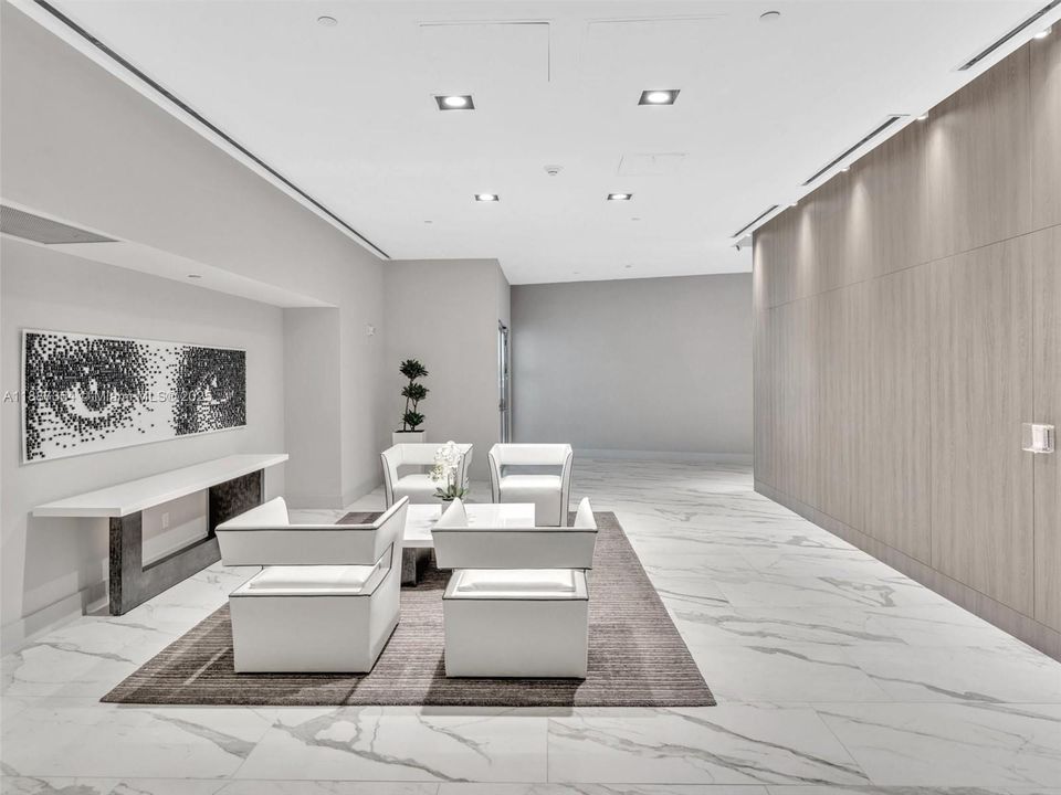 В аренду: $12,000 (3 спален, 3 ванн, 2623 Квадратных фут)