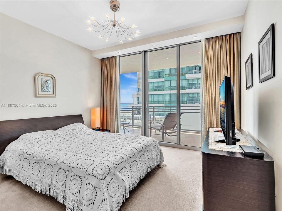 В аренду: $12,000 (3 спален, 3 ванн, 2623 Квадратных фут)