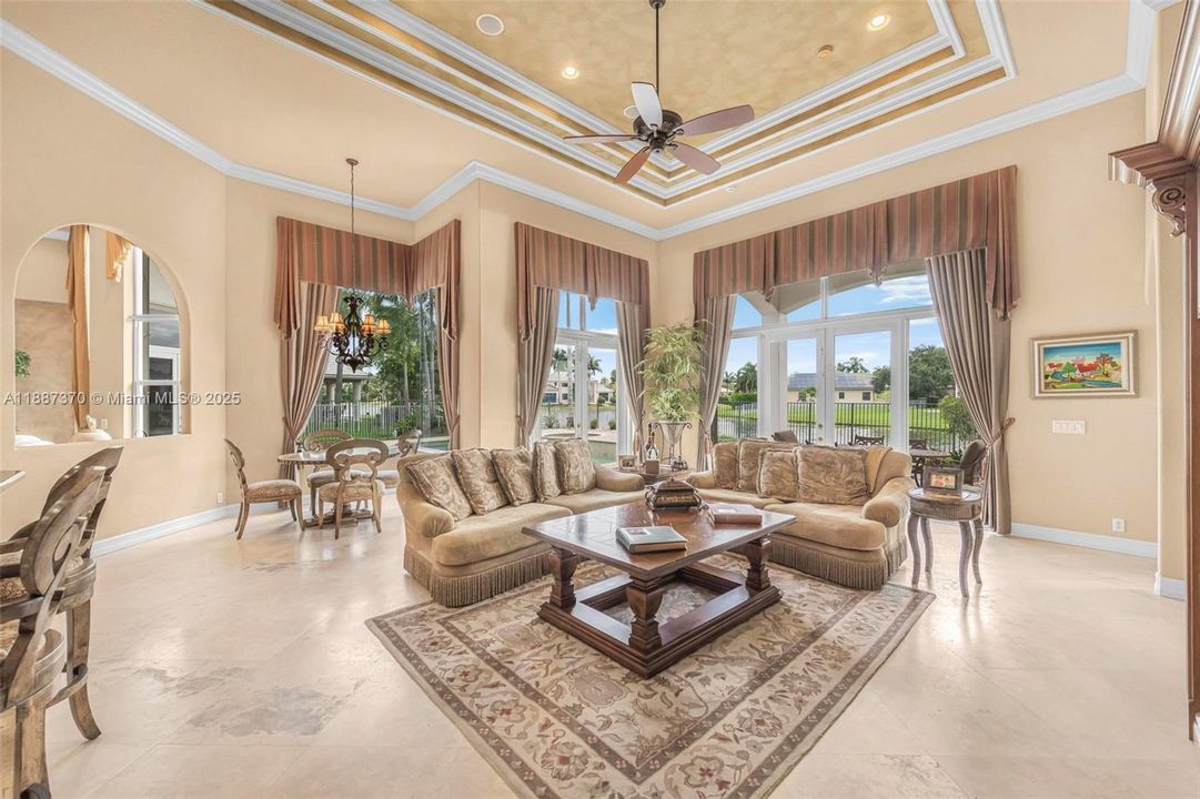 Active With Contract: $1,999,999 (5 beds, 5 baths, 4556 Square Feet)