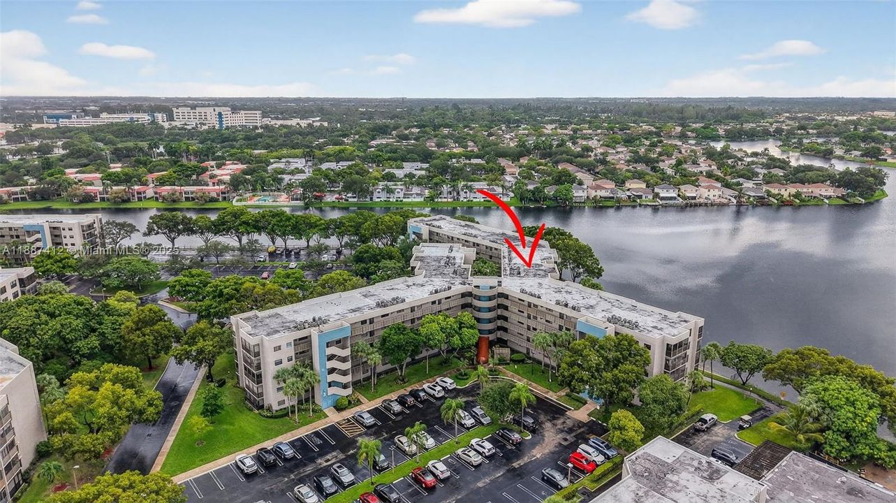 待售: $135,000 (1 贝兹, 1 浴室, 773 平方英尺)