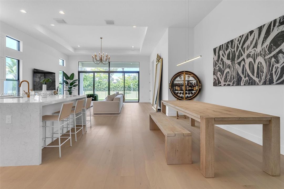 Active With Contract: $1,790,000 (3 beds, 3 baths, 2573 Square Feet)
