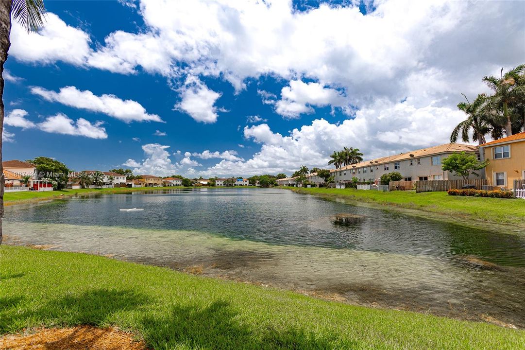 Active With Contract: $375,000 (3 beds, 2 baths, 1456 Square Feet)