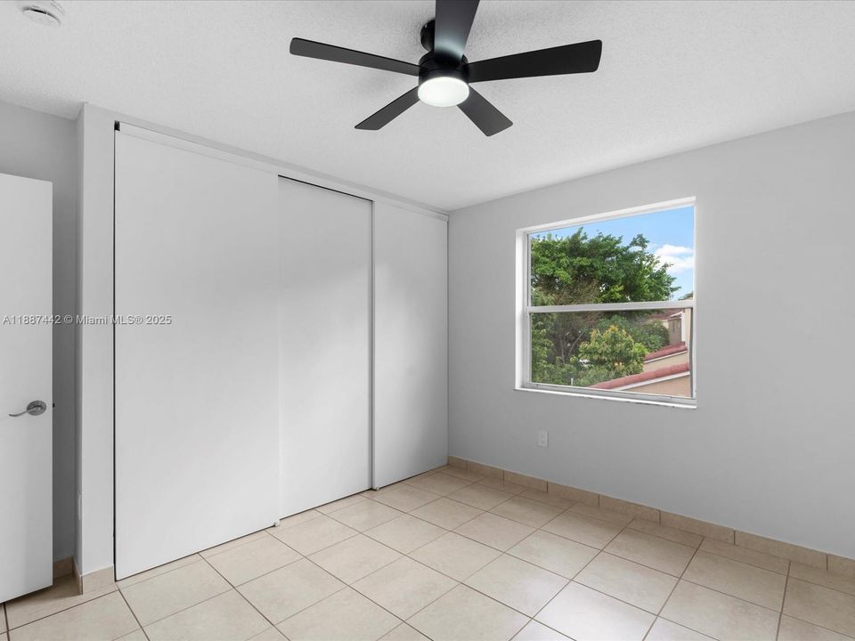 Active With Contract: $529,000 (3 beds, 2 baths, 1772 Square Feet)