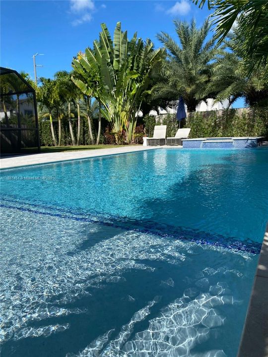 待售: $1,950,000 (5 贝兹, 6 浴室, 4004 平方英尺)