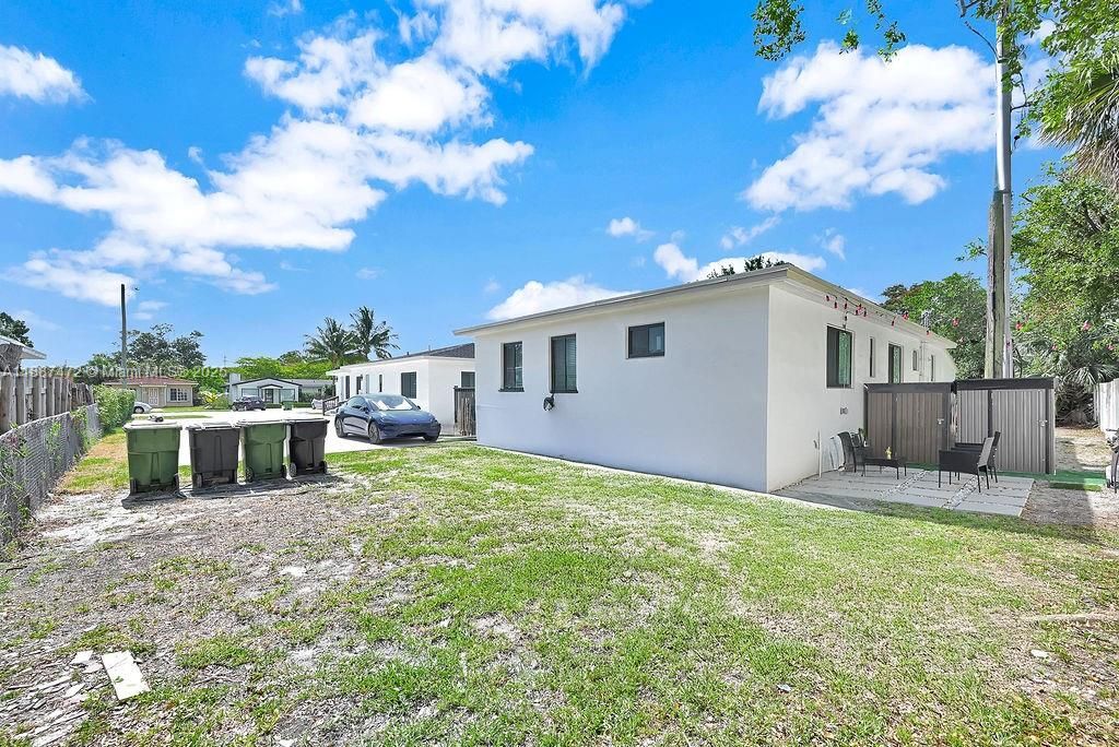 合同活跃: $1,550,000 (0 贝兹, 0 浴室, 3784 平方英尺)