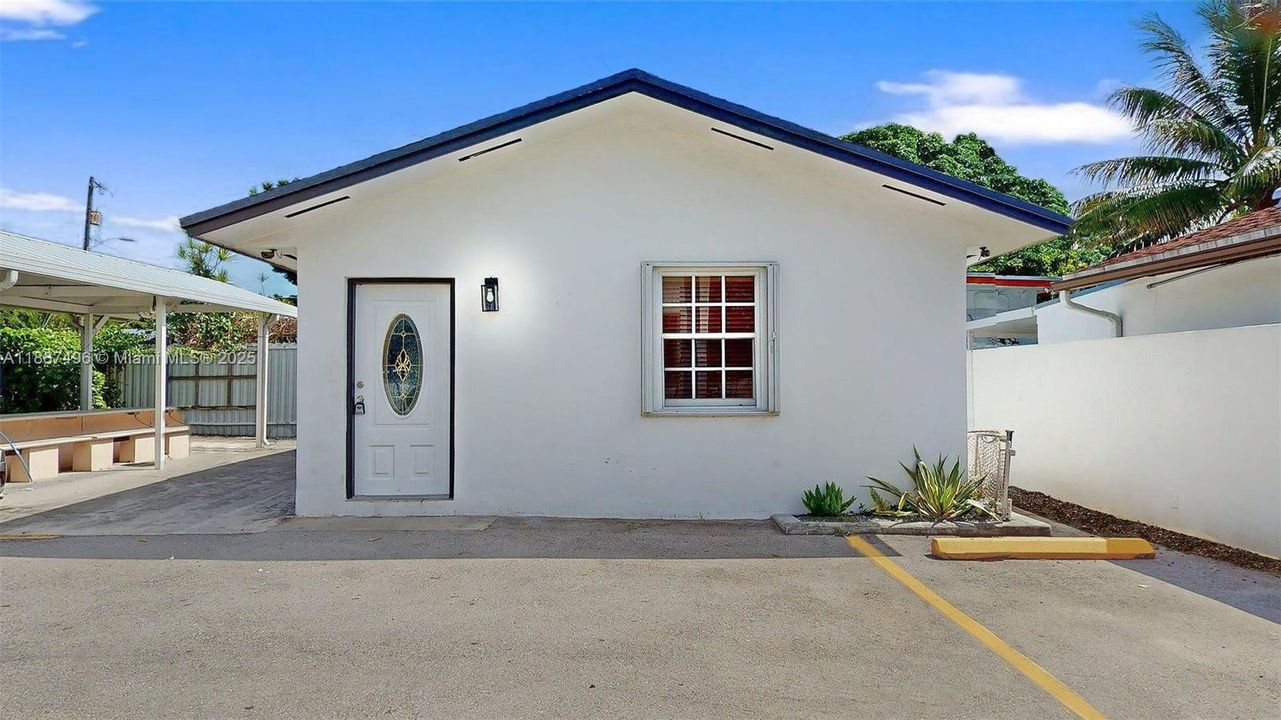 最近租的: $1,500 (1 贝兹, 1 浴室, 450 平方英尺)