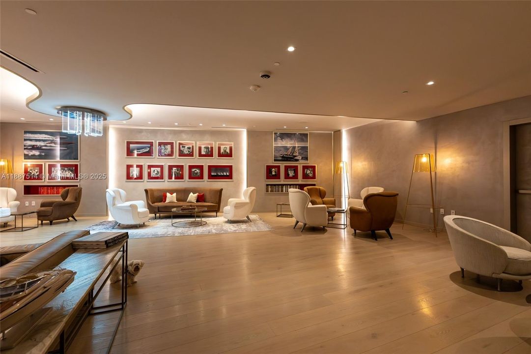 Active With Contract: $9,000 (2 beds, 2 baths, 1334 Square Feet)