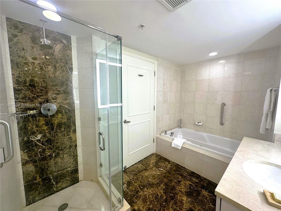 En Venta: $199,999 (0 camas, 1 baños, 533 Pies cuadrados)