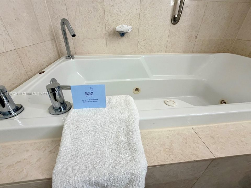 En Venta: $199,999 (0 camas, 1 baños, 533 Pies cuadrados)