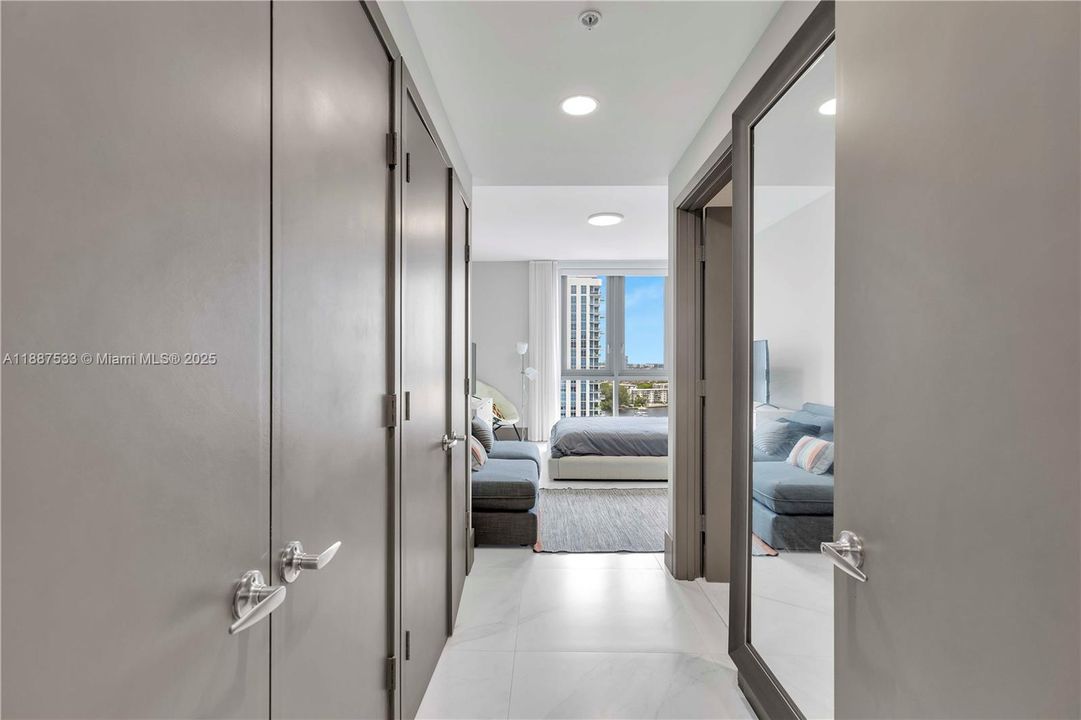 For Sale: $2,050,000 (3 beds, 3 baths, 2225 Square Feet)