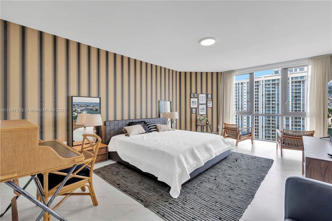 For Sale: $2,050,000 (3 beds, 3 baths, 2225 Square Feet)