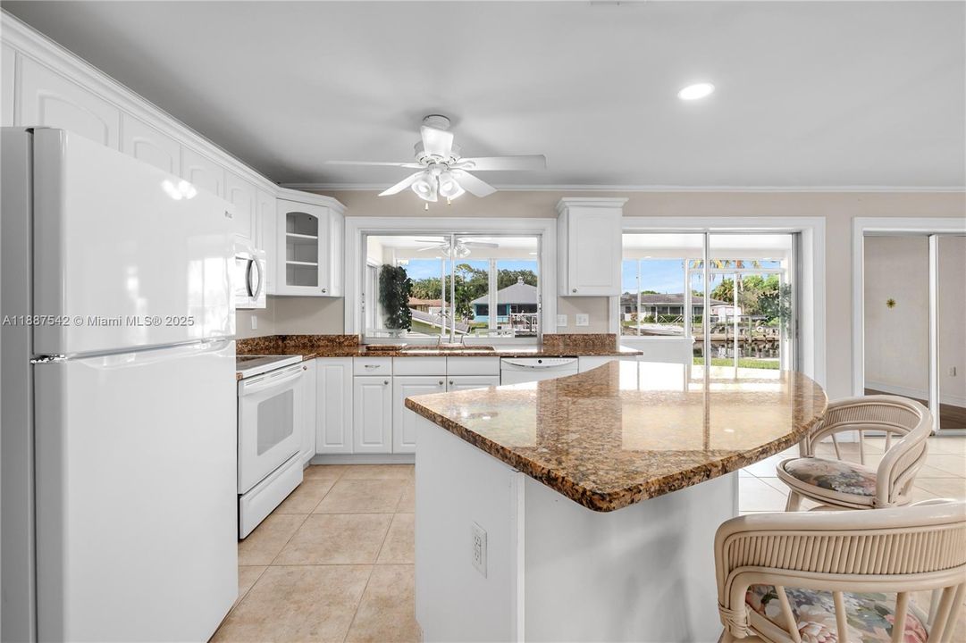 待售: $435,000 (3 贝兹, 2 浴室, 1515 平方英尺)