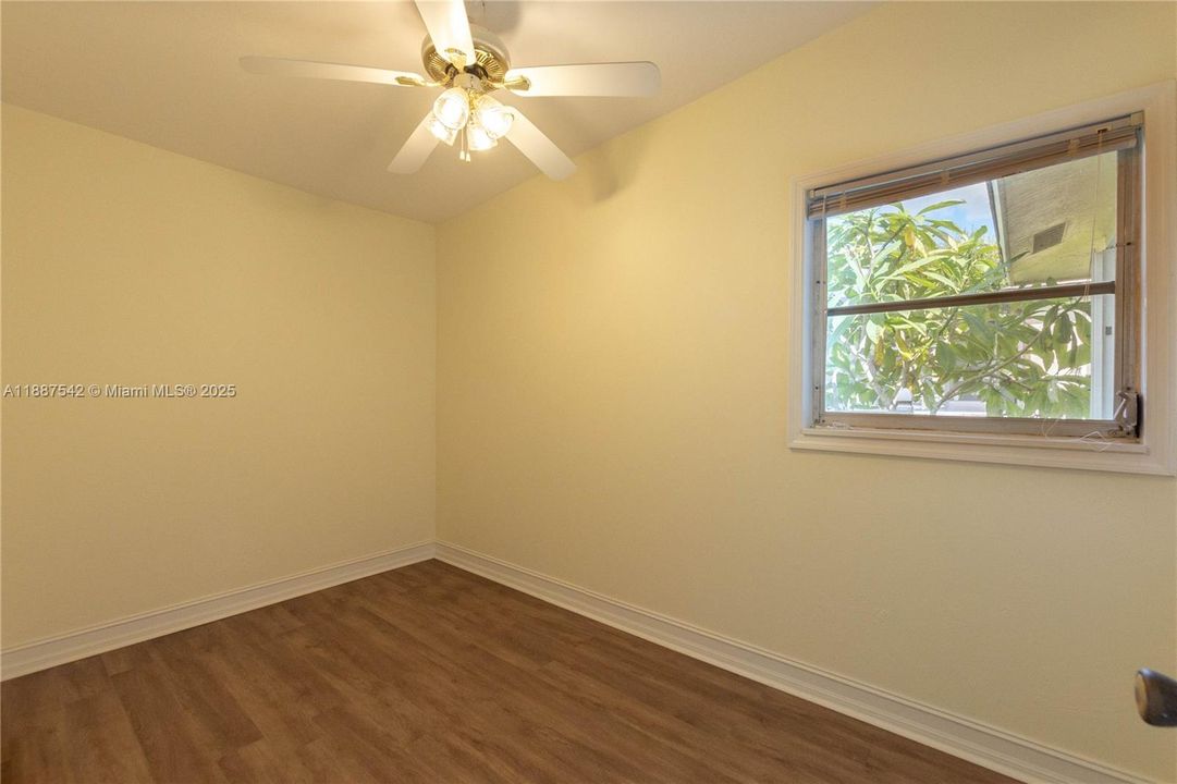 待售: $435,000 (3 贝兹, 2 浴室, 1515 平方英尺)