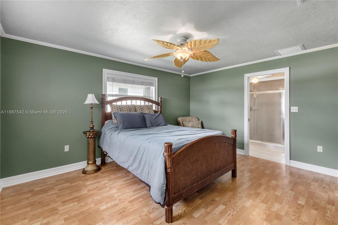 待售: $435,000 (3 贝兹, 2 浴室, 1515 平方英尺)