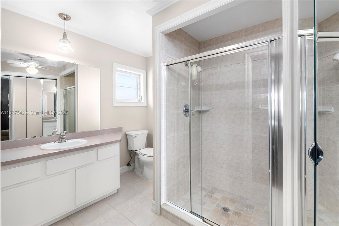 待售: $435,000 (3 贝兹, 2 浴室, 1515 平方英尺)