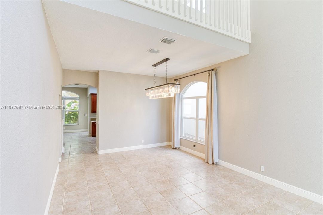 Active With Contract: $4,800 (3 beds, 2 baths, 2525 Square Feet)