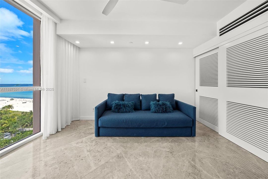 En Venta: $2,500,000 (2 camas, 2 baños, 1530 Pies cuadrados)