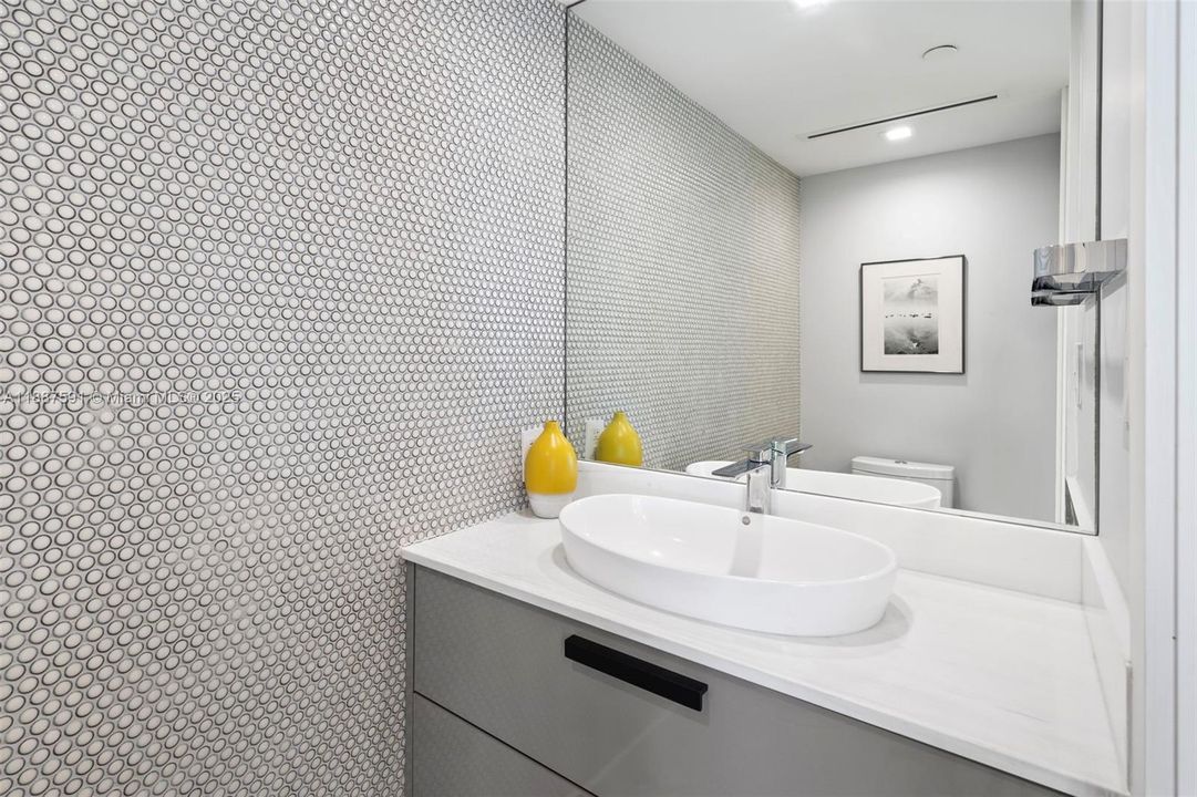 En Venta: $2,500,000 (2 camas, 2 baños, 1530 Pies cuadrados)