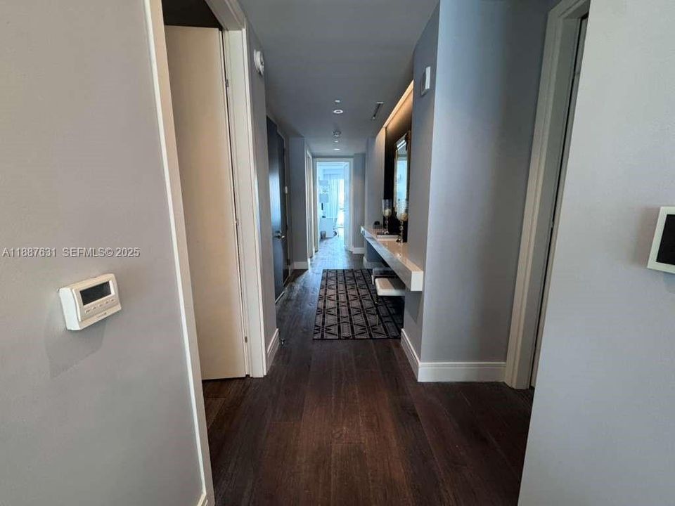 For Rent: $11,500 (4 beds, 5 baths, 2518 Square Feet)