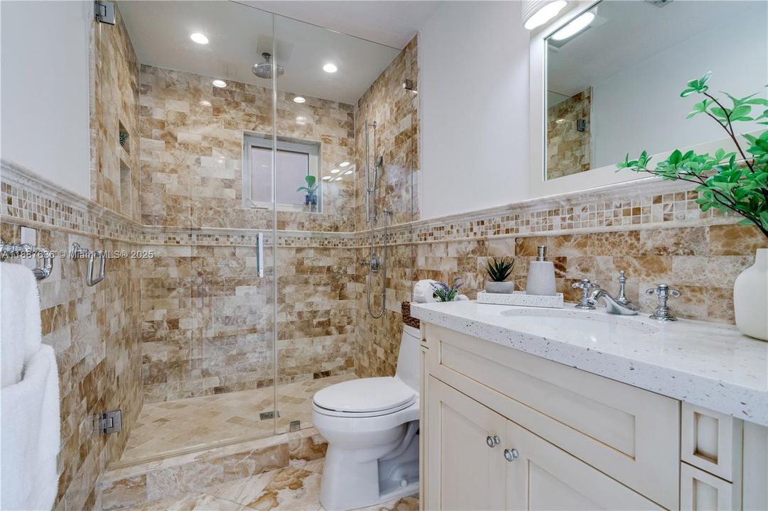 Recently Sold: $1,800,000 (4 beds, 3 baths, 3255 Square Feet)