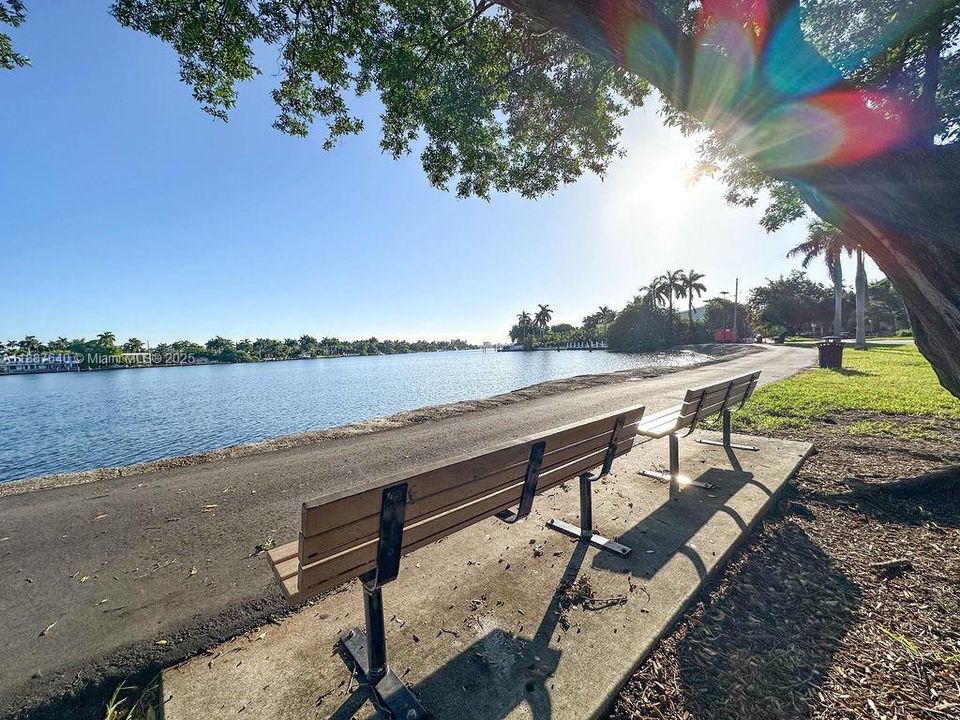 For Sale: $1,450,000 (4 beds, 3 baths, 2304 Square Feet)