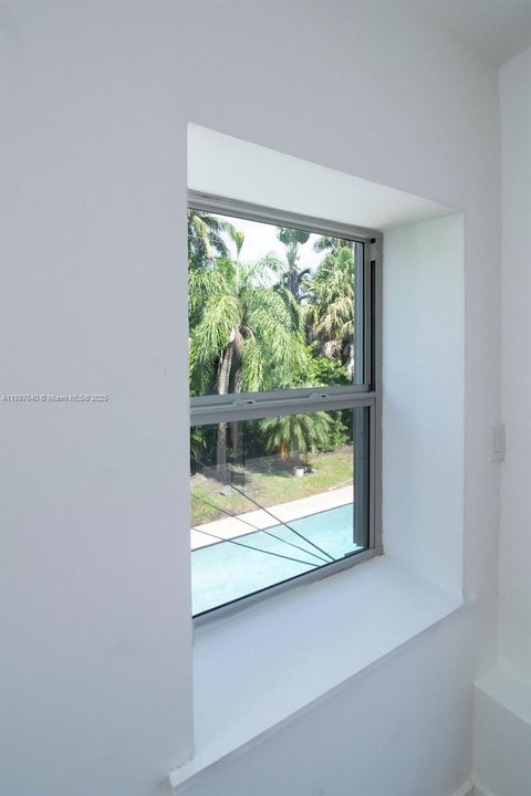 For Sale: $1,450,000 (4 beds, 3 baths, 2304 Square Feet)