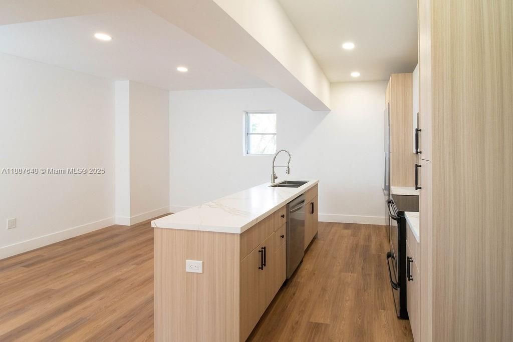 For Sale: $1,450,000 (4 beds, 3 baths, 2304 Square Feet)