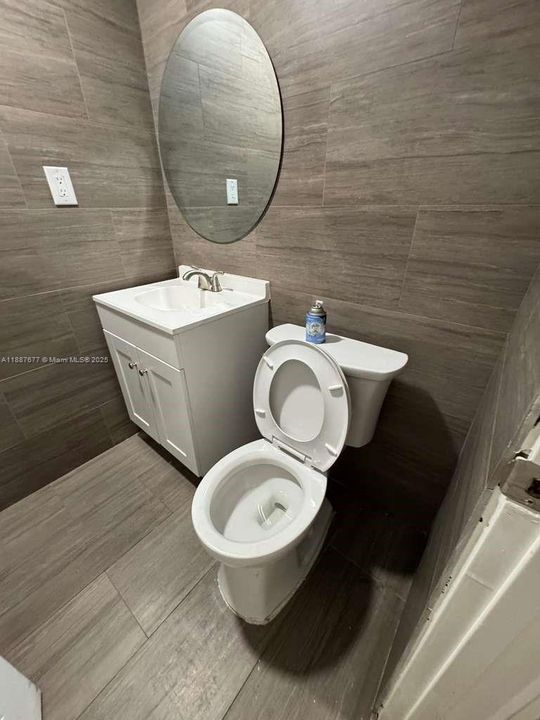 出租: $18 (0 贝兹, 0 浴室, 0 平方英尺)