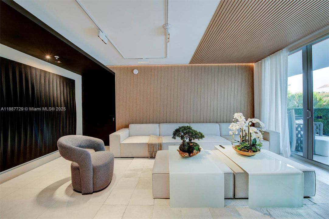 Recently Rented: $5,000 (1 beds, 2 baths, 959 Square Feet)