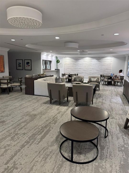 Vendido Recientemente: $5,000,000 (3 camas, 4 baños, 3084 Pies cuadrados)