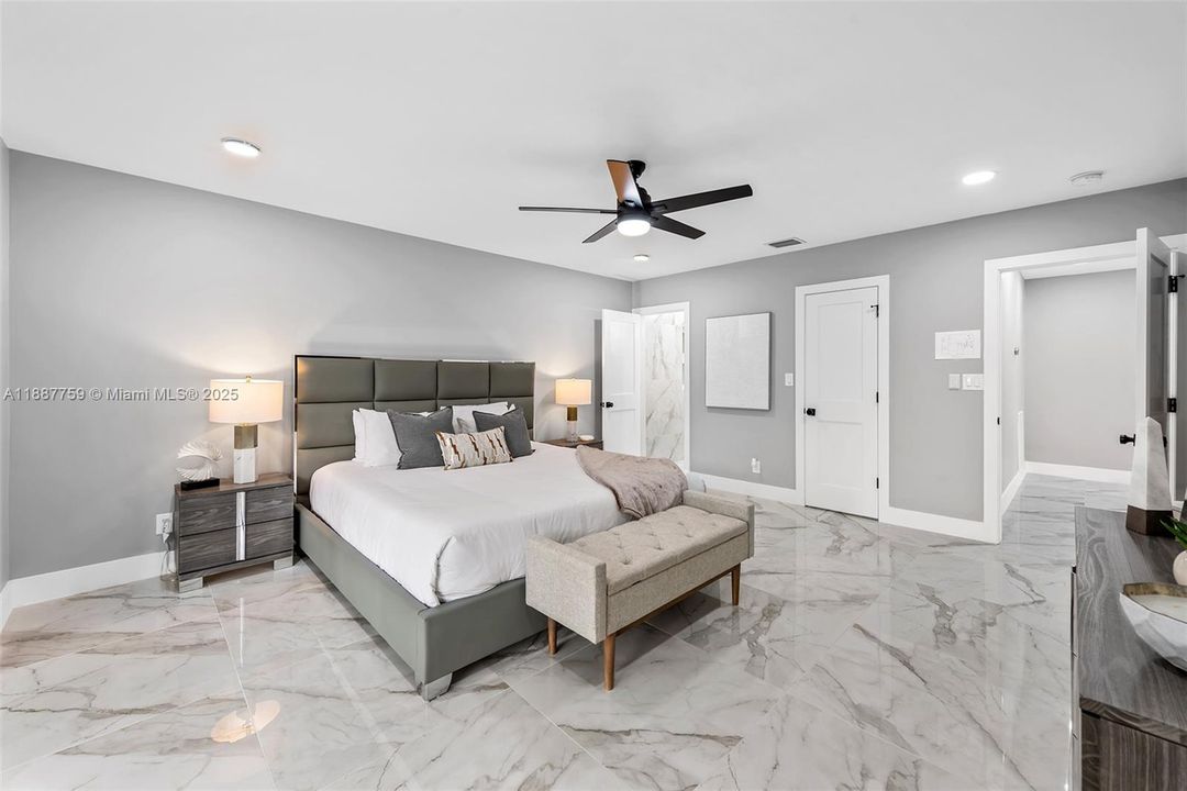 For Rent: $16,500 (4 beds, 3 baths, 3158 Square Feet)