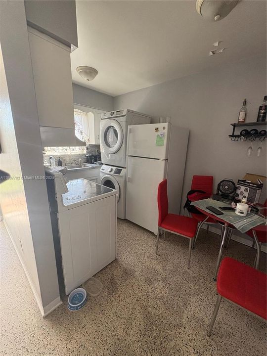 Activo con contrato: $650,000 (0 camas, 0 baños, 2135 Pies cuadrados)