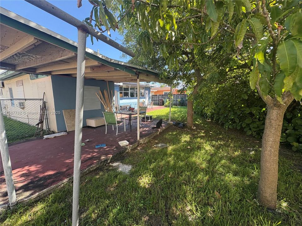 Activo con contrato: $650,000 (0 camas, 0 baños, 2135 Pies cuadrados)