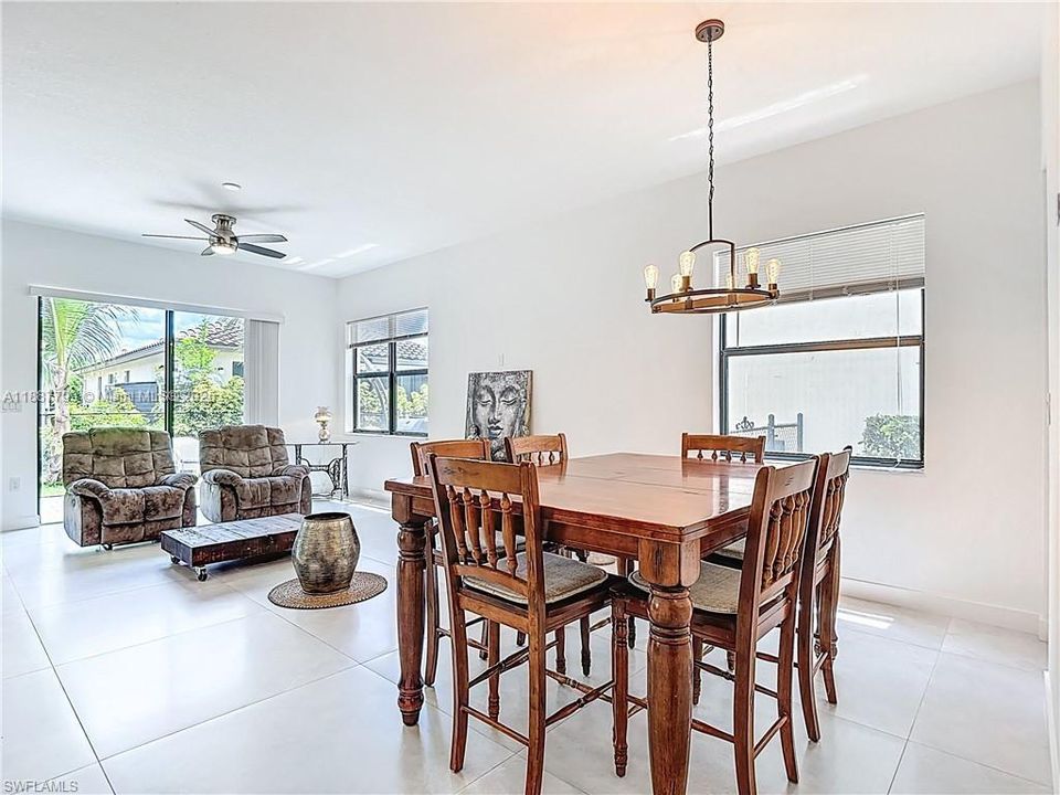 For Sale: $329,000 (3 beds, 2 baths, 1924 Square Feet)