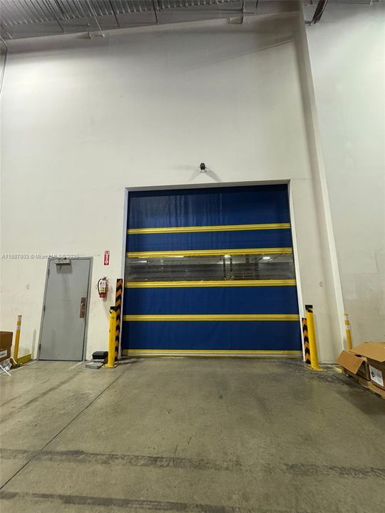 出租: $21,700 (0 贝兹, 0 浴室, 0 平方英尺)