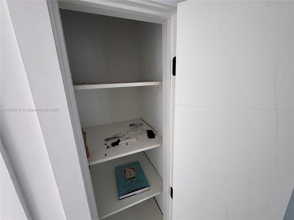 For Rent: $4,800 (3 beds, 2 baths, 1499 Square Feet)