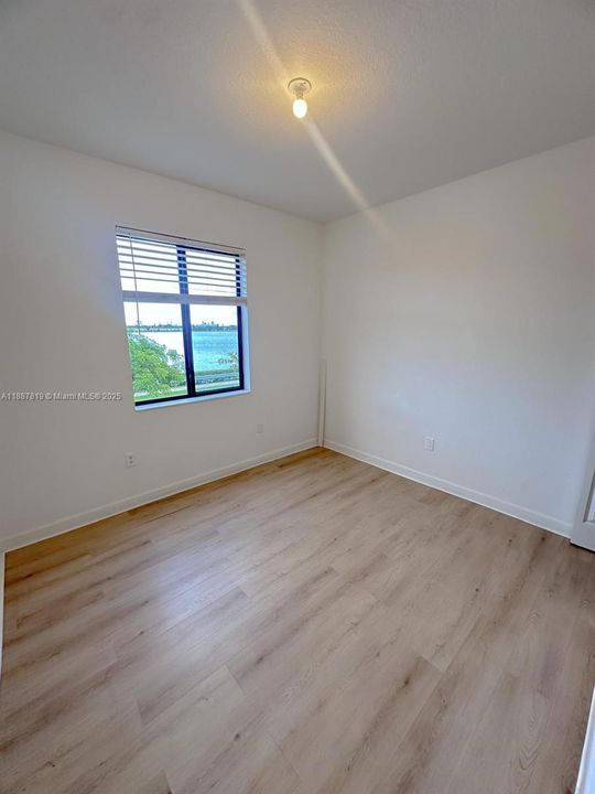 Недавно арендовано: $3,200 (3 спален, 2 ванн, 1378 Квадратных фут)