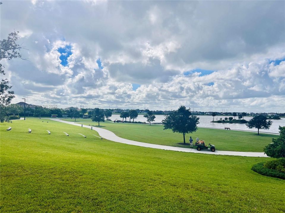 En Renta: $3,350 (3 camas, 2 baños, 1954 Pies cuadrados)