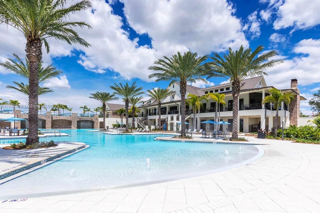 En Renta: $3,350 (3 camas, 2 baños, 1954 Pies cuadrados)