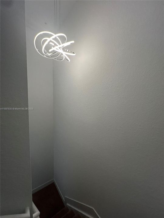 En Renta: $4,000 (4 camas, 2 baños, 2260 Pies cuadrados)