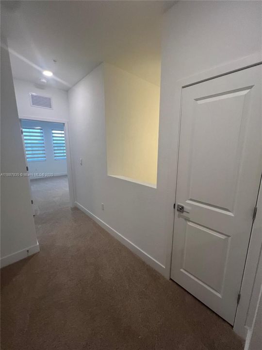 En Renta: $4,000 (4 camas, 2 baños, 2260 Pies cuadrados)