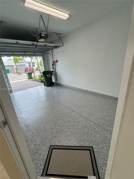 En Renta: $4,000 (4 camas, 2 baños, 2260 Pies cuadrados)